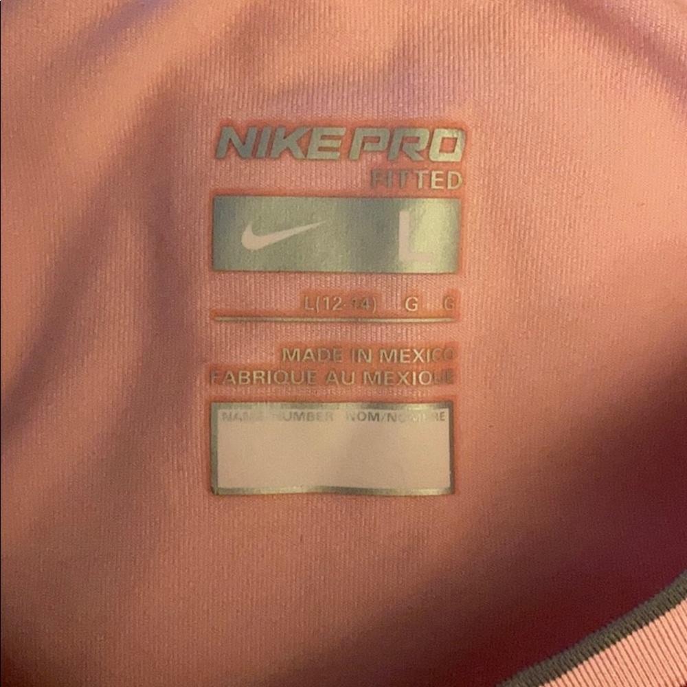 WOMENS NIKE TANK - Picture 5 of 6